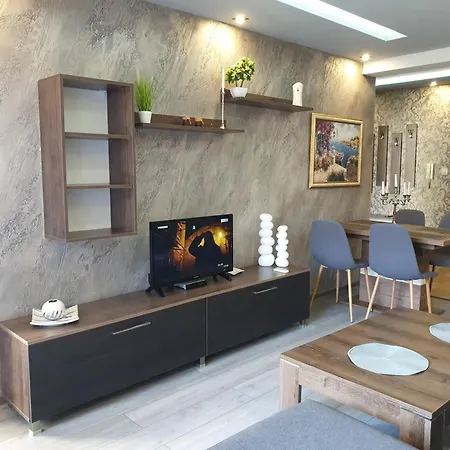Апартамент Mitprot Panorama Bay 2 Luks 102 *
