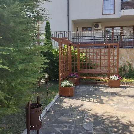아파트 Mitprot Panorama Bay 2 Luks 102 *